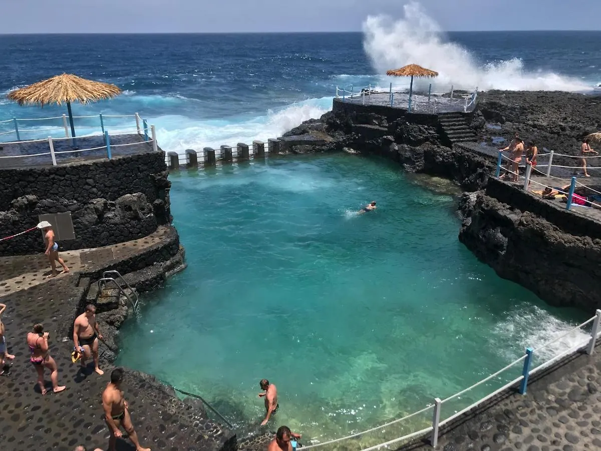 Hostal Bubango San Andres  ホステル
