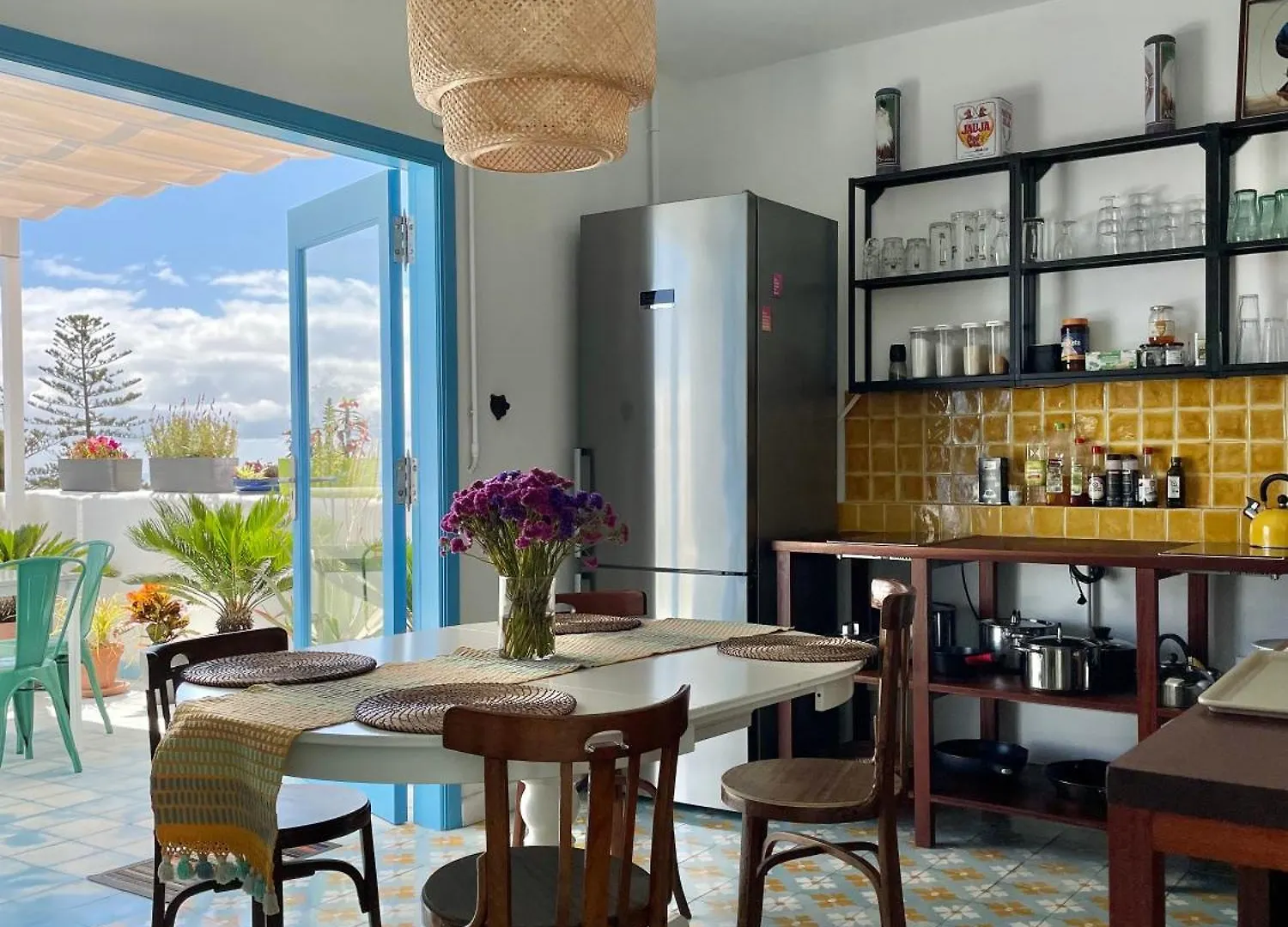 ホステル Hostal Bubango San Andres