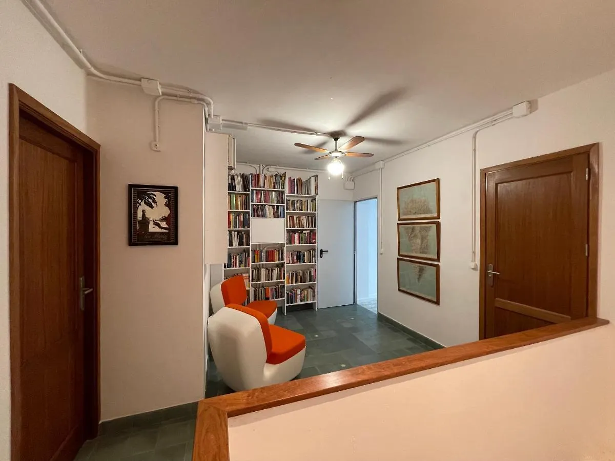 Auberge de jeunesse Hostal Bubango San Andres  Espagne